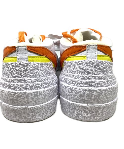 Low-Cut Sneakers