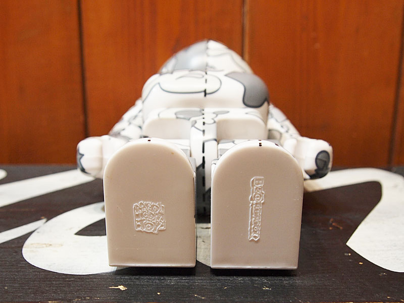 A BATHING APE × MEDICOM TOY '400% BE@RBRICK STA CAMO' Bearbrick Star Camo Star Camouflage White White BAPE A Bathing Ape Medicom Toy