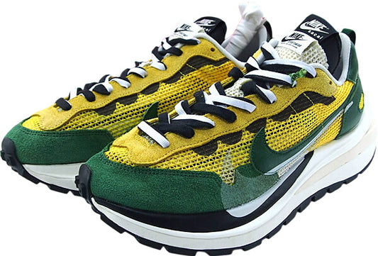 NIKE x sacai VAPORWAFFLE "Tour Yellow Stadium Green"