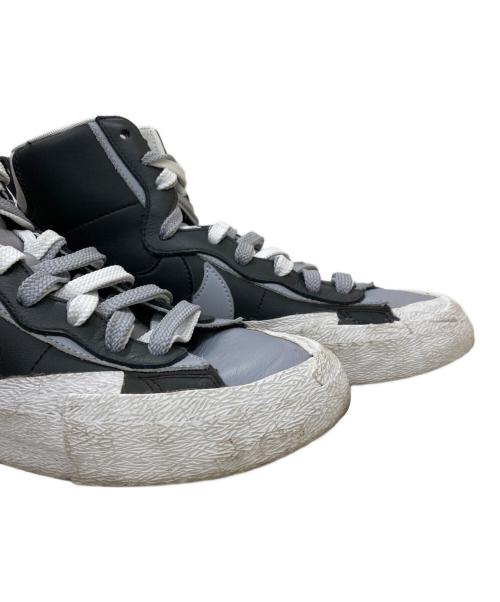 sacai × NIKE BLAZER MID