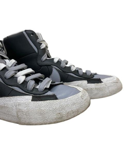 sacai × NIKE BLAZER MID